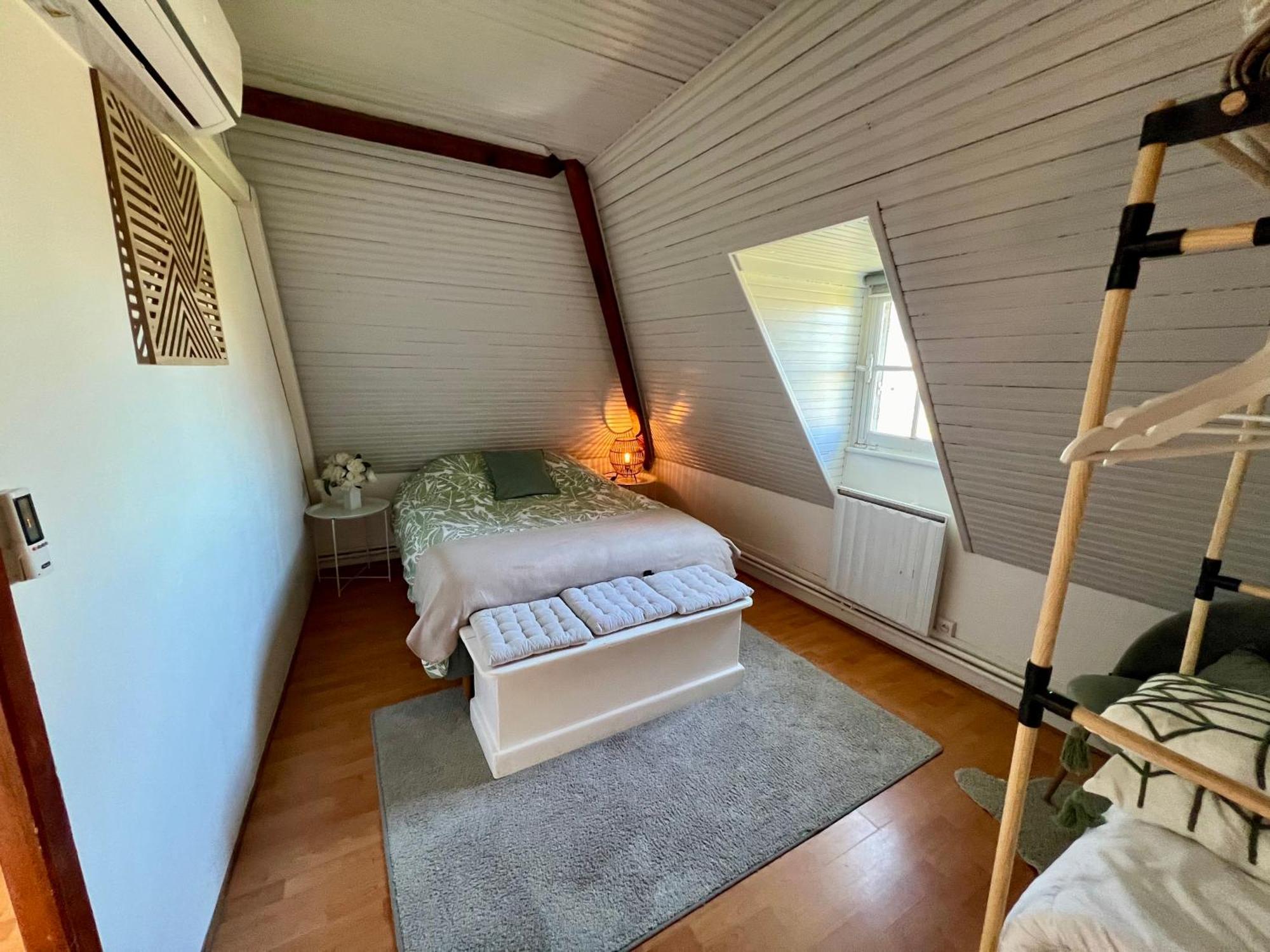 Spacieux Appartement Jardin, Bbq, Vue Sur Mer, Trouville Exteriér fotografie